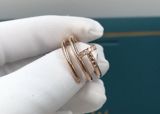 ダイヤモンドが付いている証明されたサイズ8のUste国連Clou 18kイエロー・ゴールドの婚約指輪